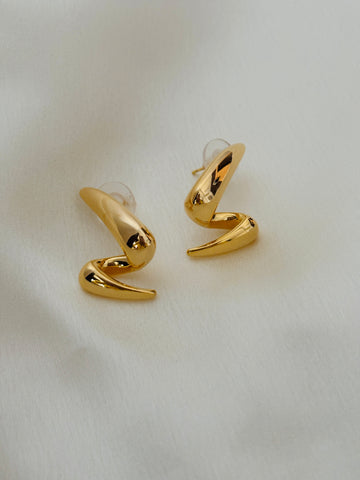 S earring