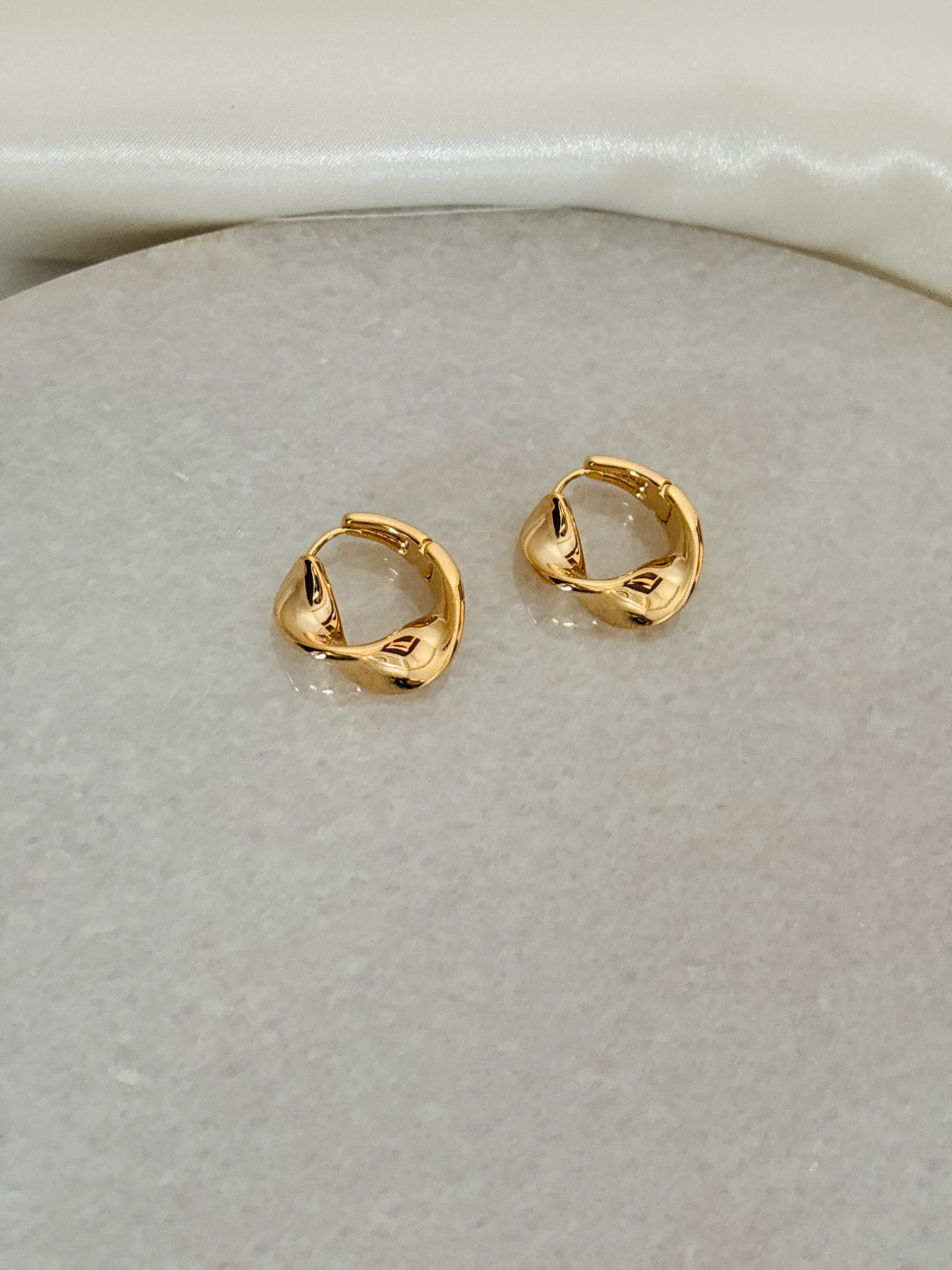 Quince hoop earring