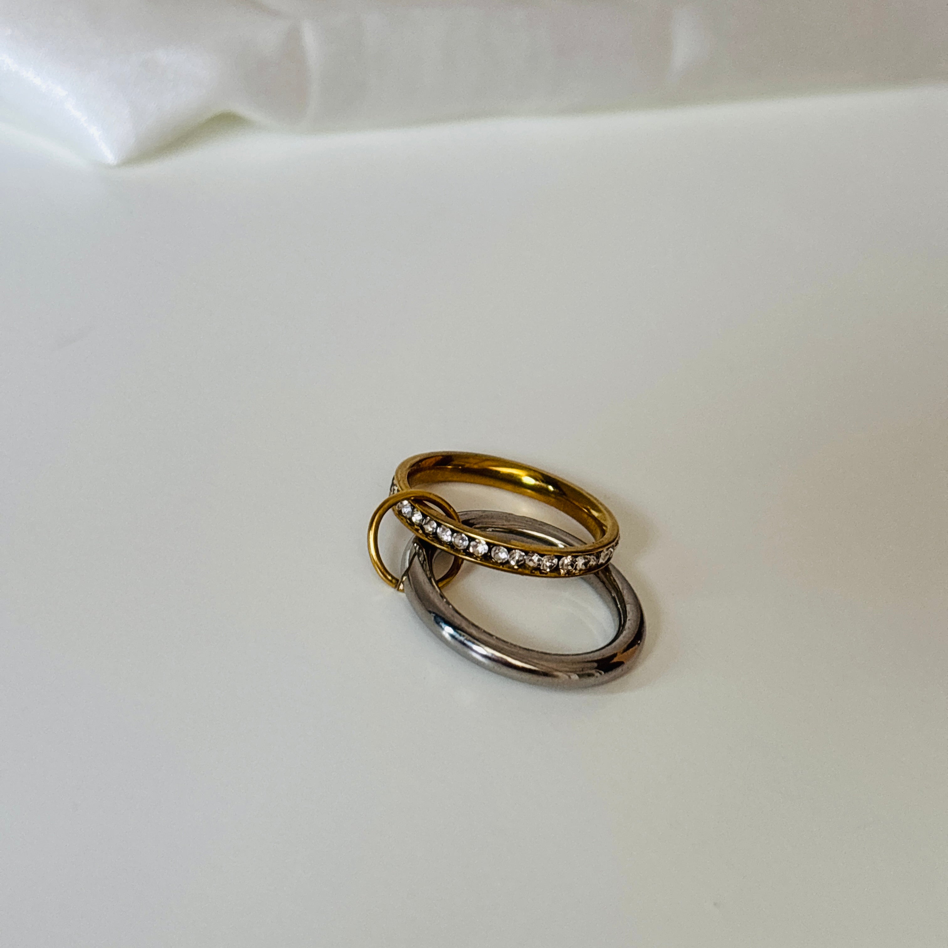 Two tone set of two ring