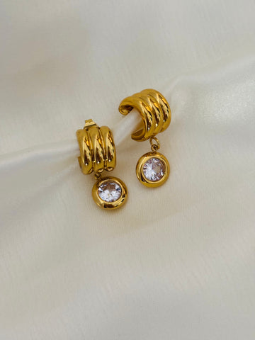 Ariana drop earring