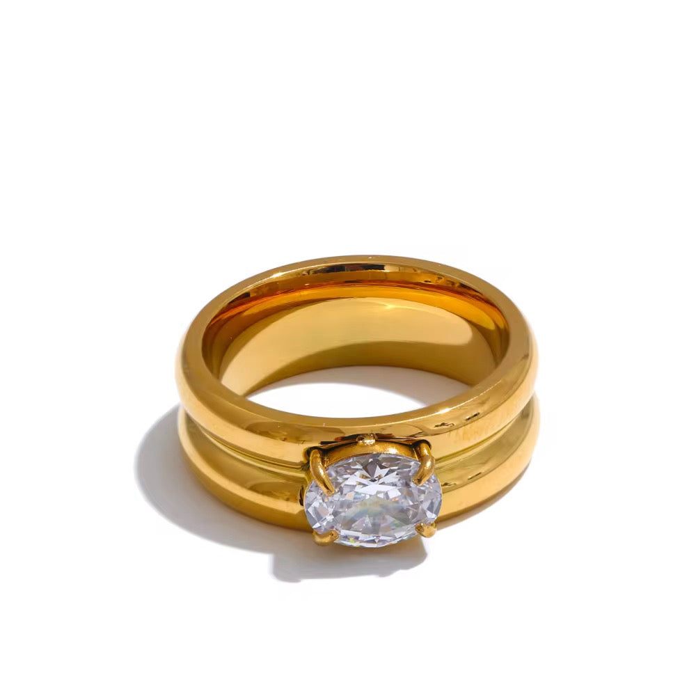Phoebe ring