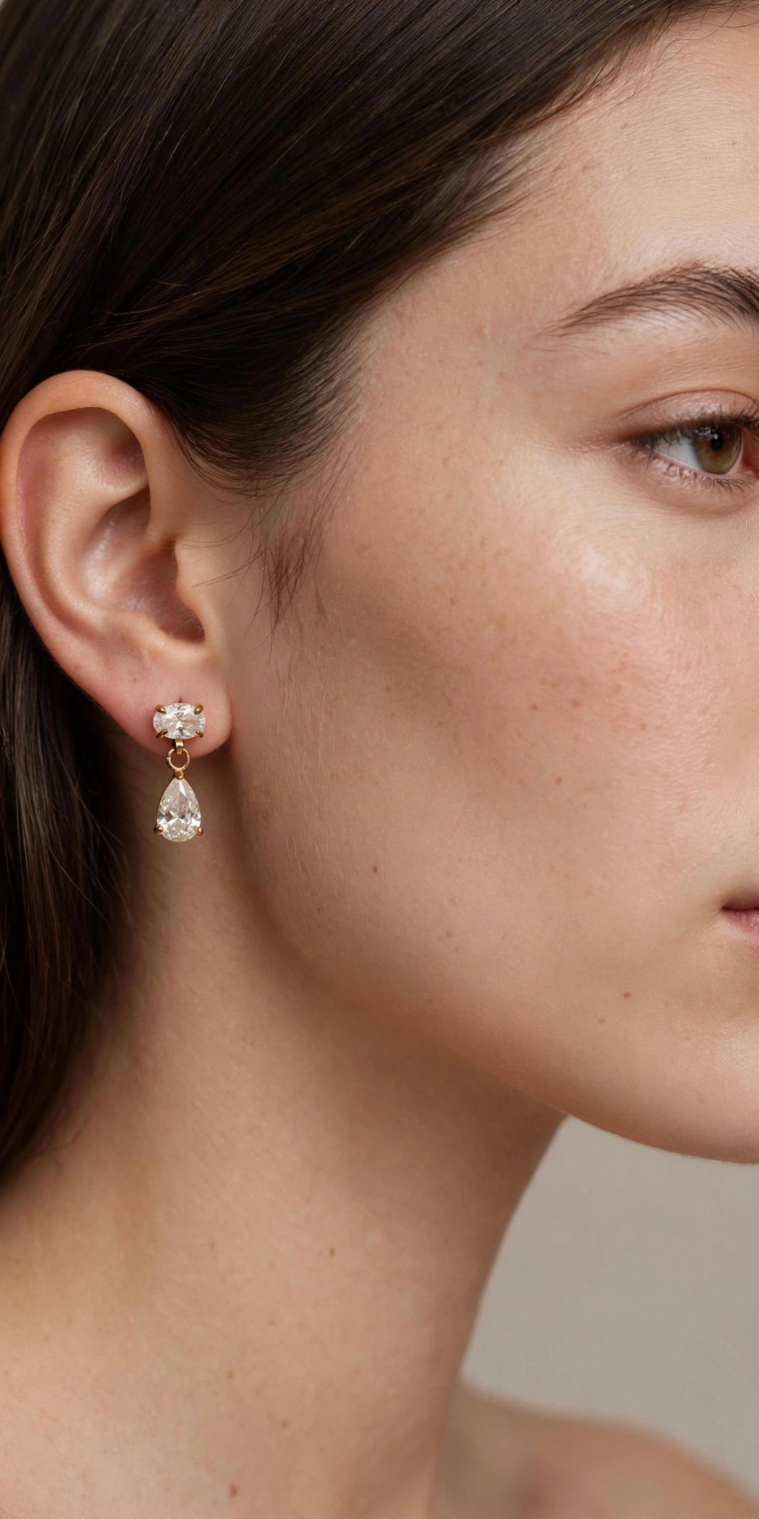 Honora solitaire earring