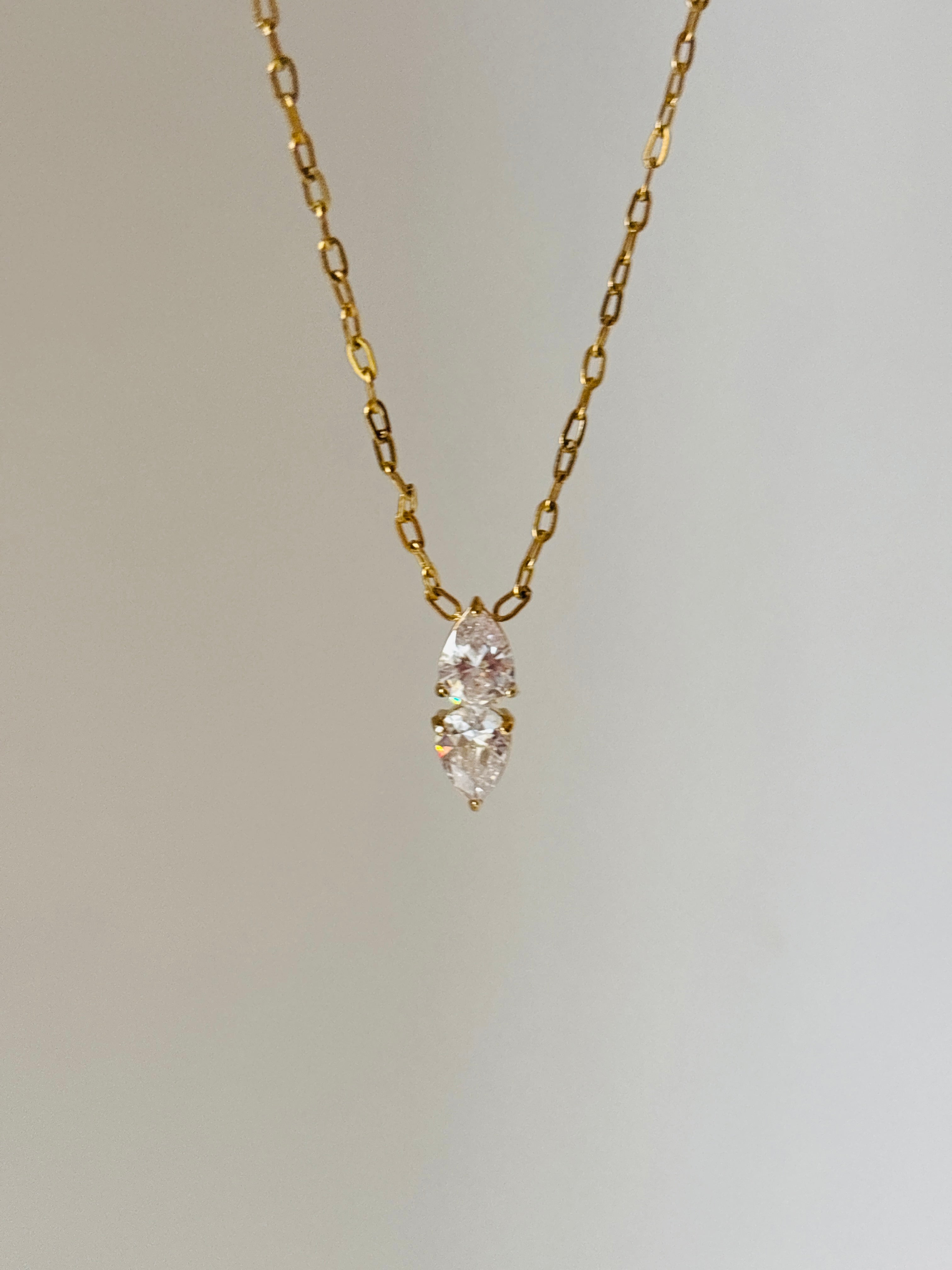 Alayna solitaire necklace