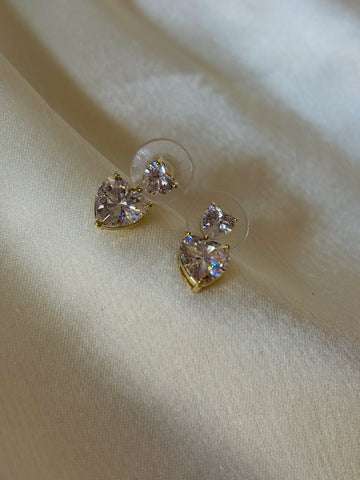 Heat solitaire earring