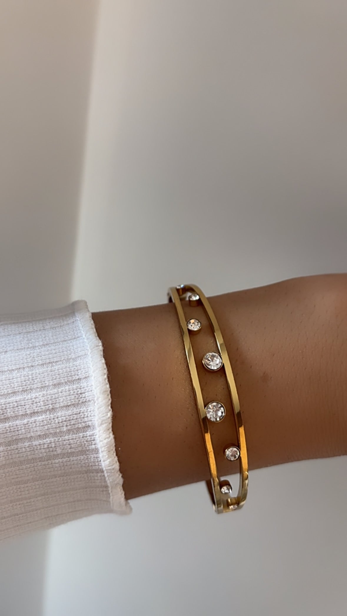 Poppy kada bracelet