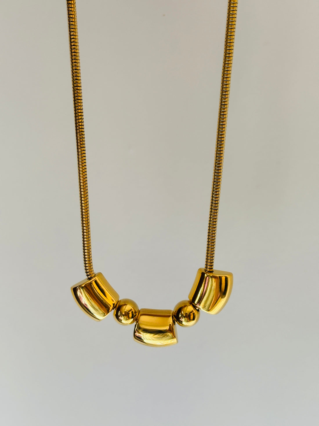 Ruth bold necklace