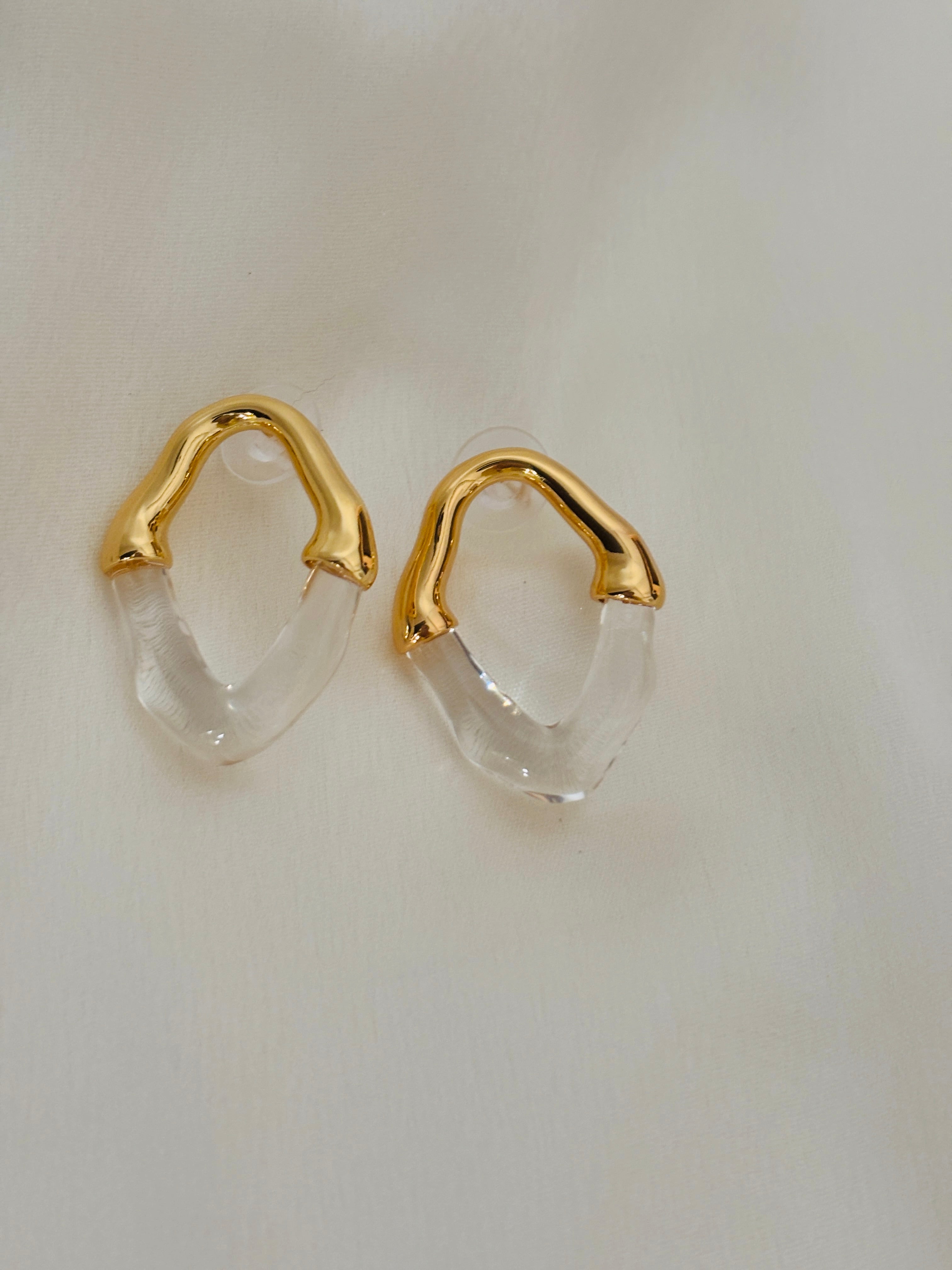 Transparent earring