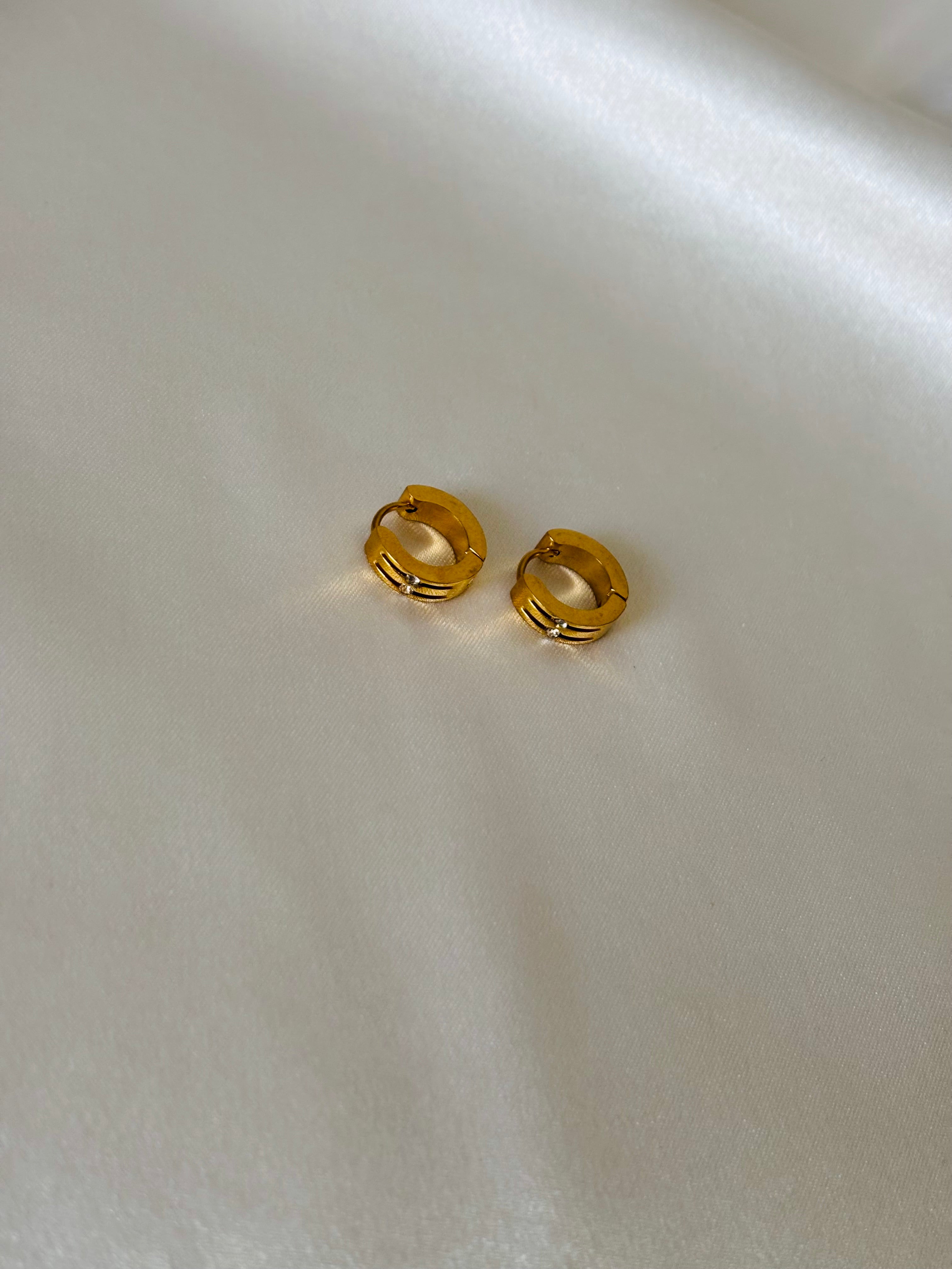 Everyday hoop earrings