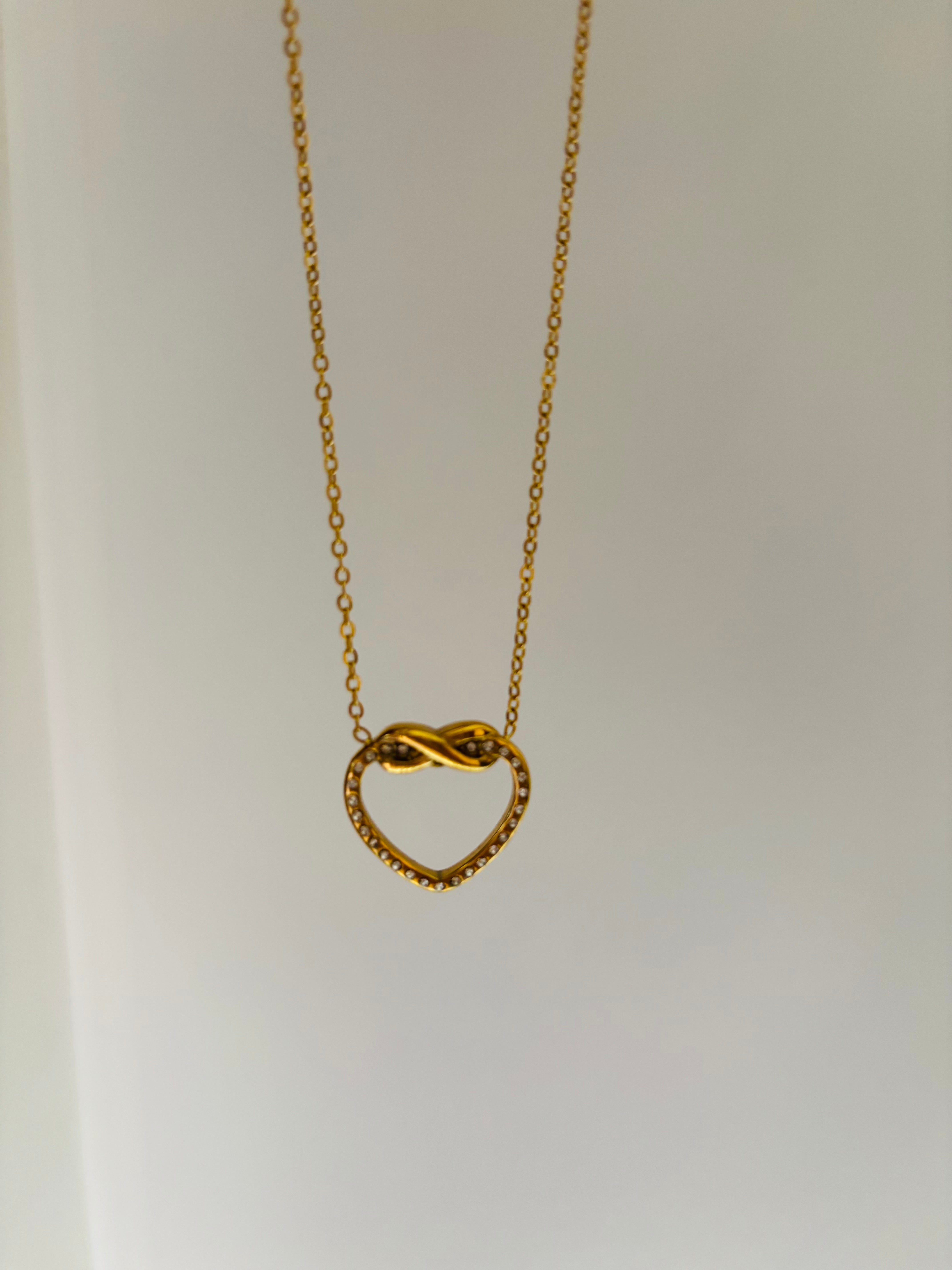 Bianca heart necklace