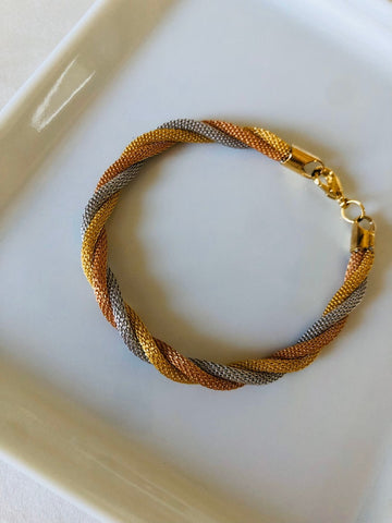Three Tone Chain
