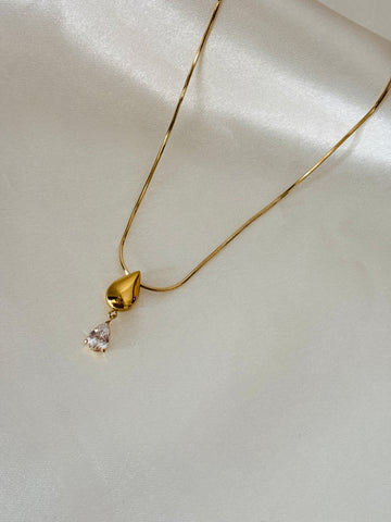Irha necklace