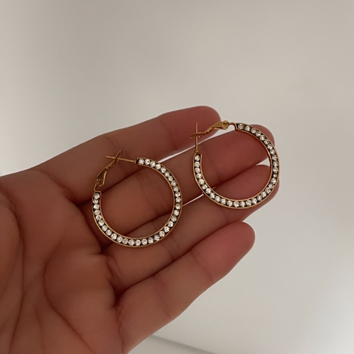 Heron hoop earring
