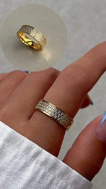 AD Studded diamonds ring