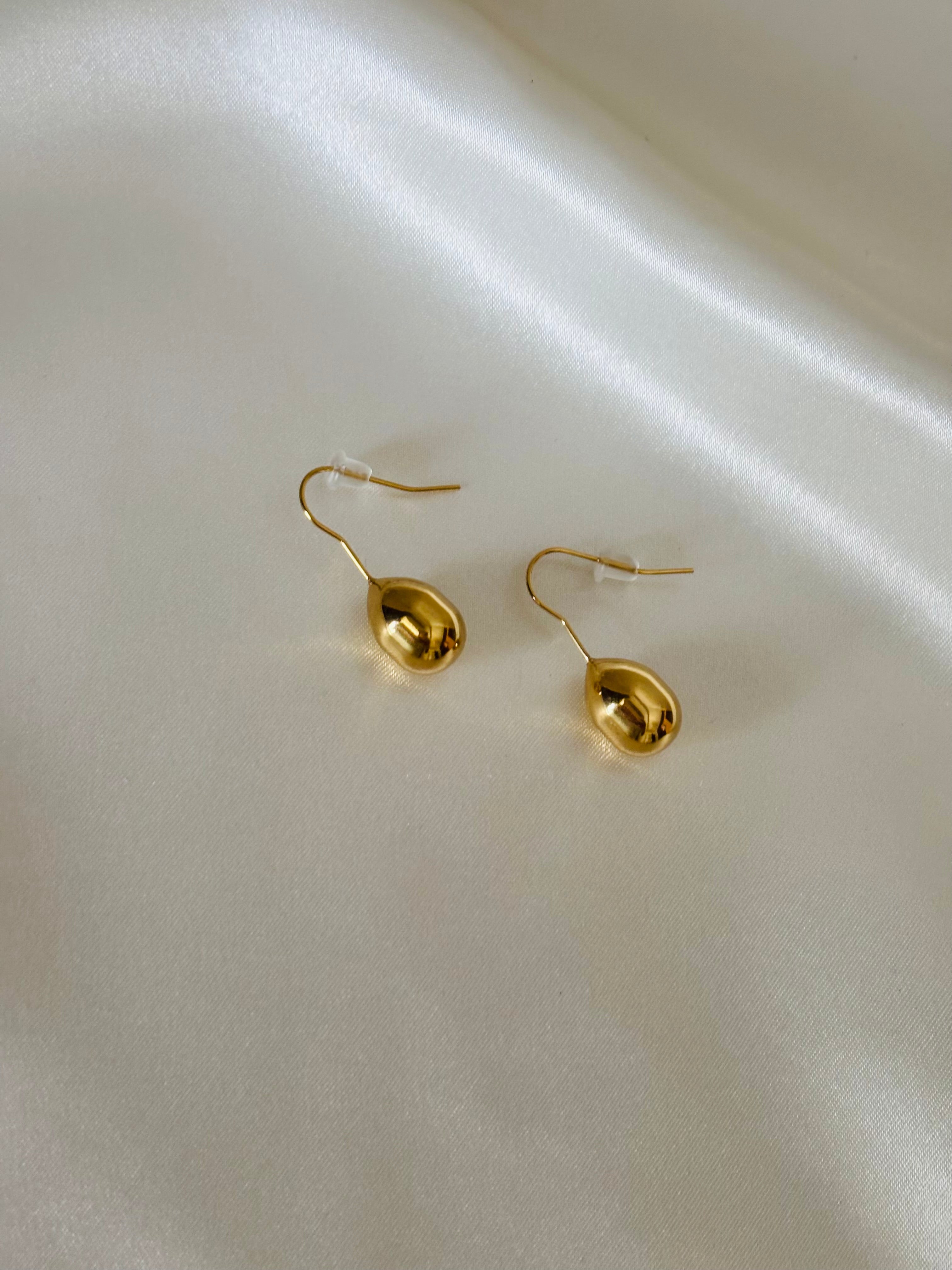 Jolanda earring