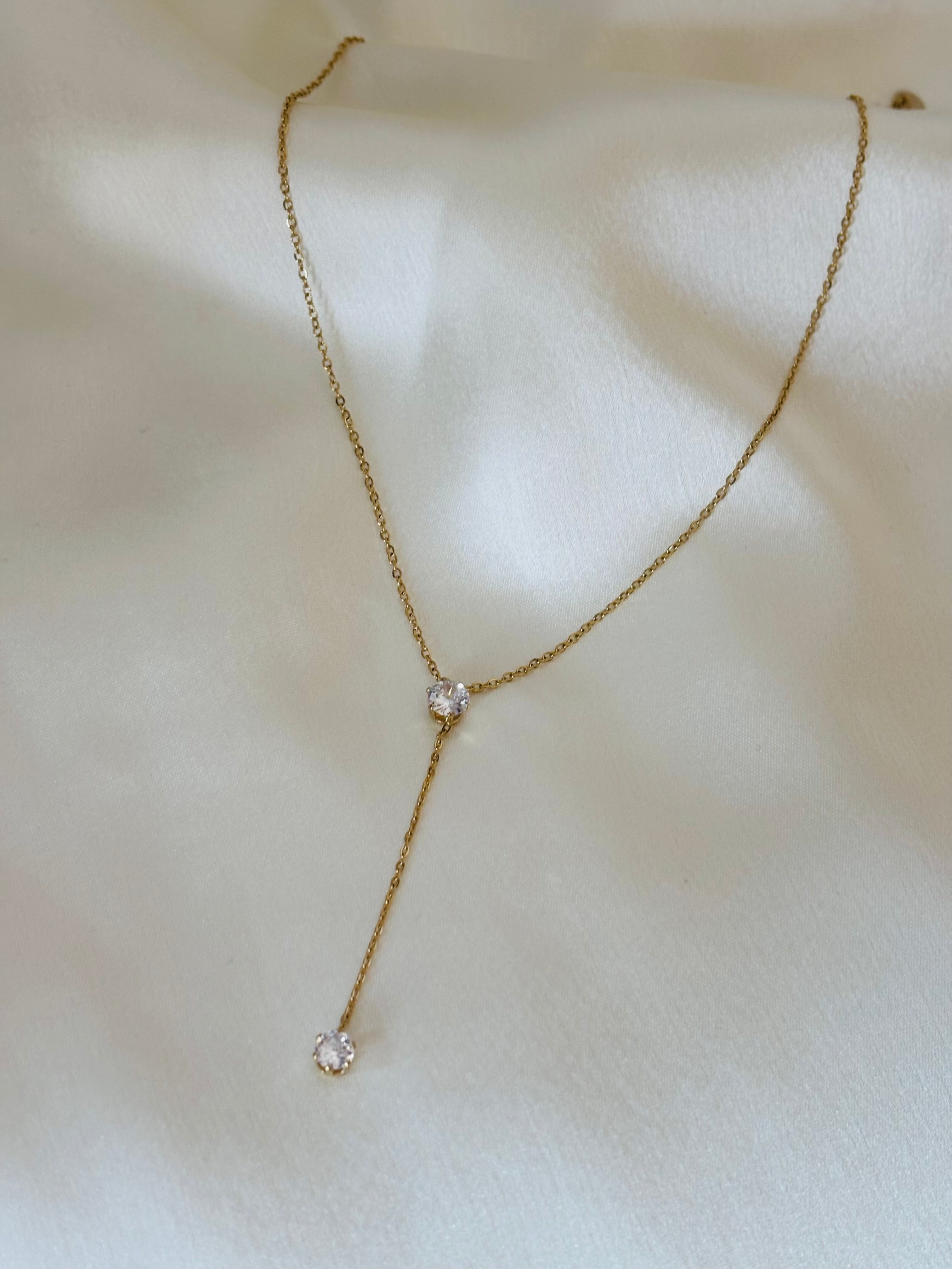 Julian necklace