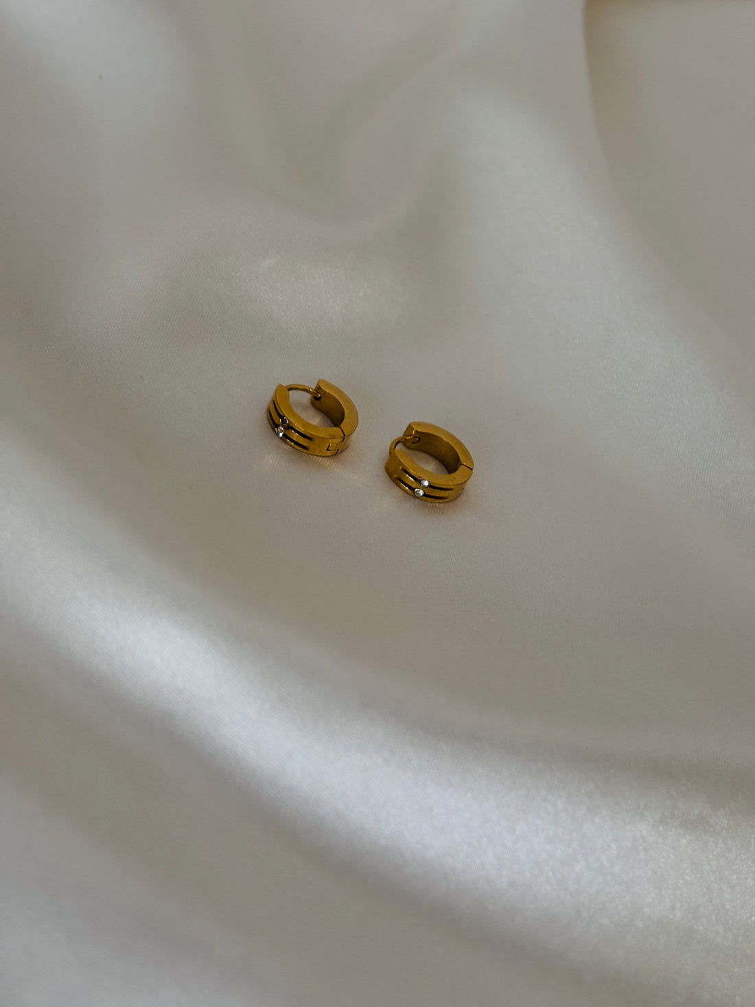 Everyday hoop earrings