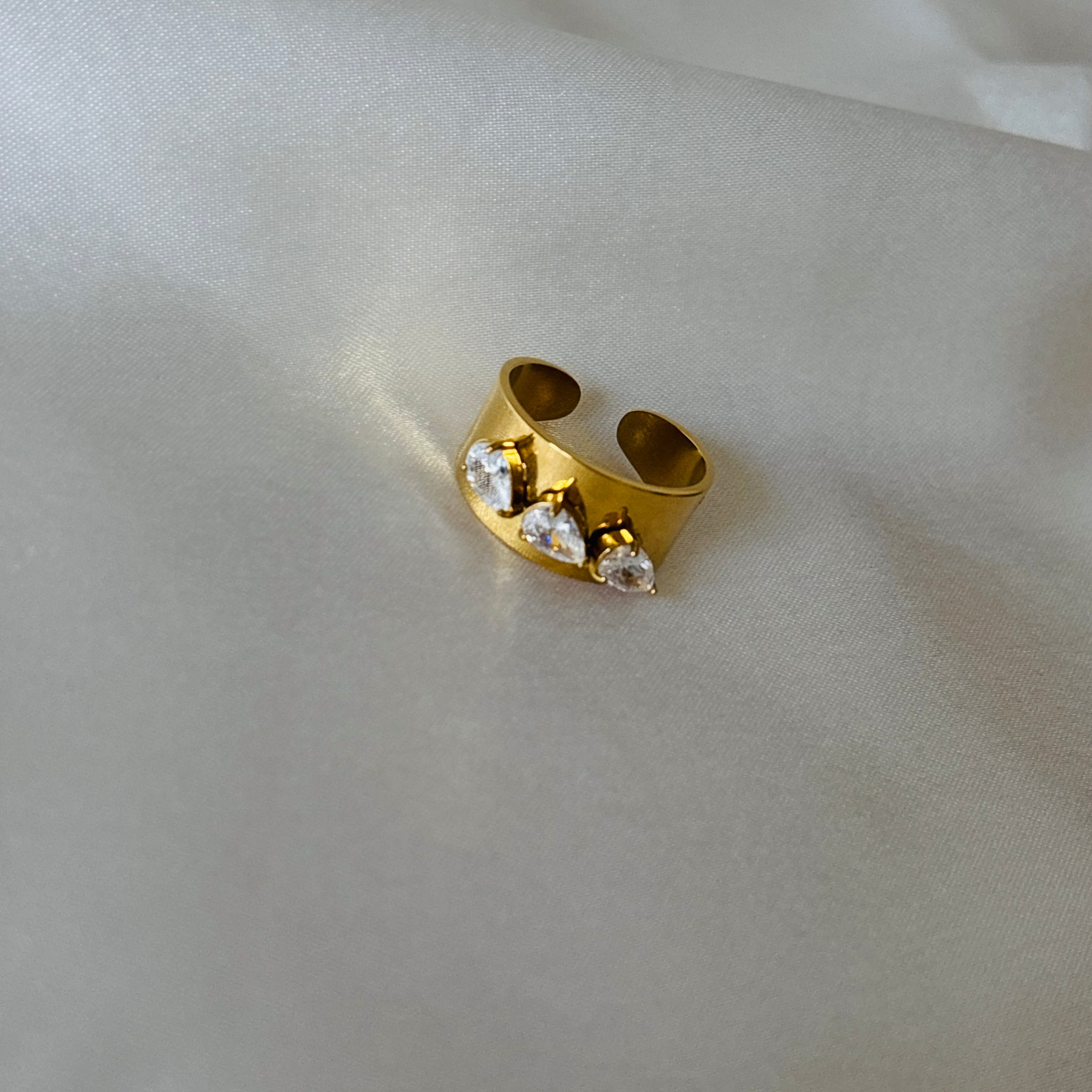 Helena ring