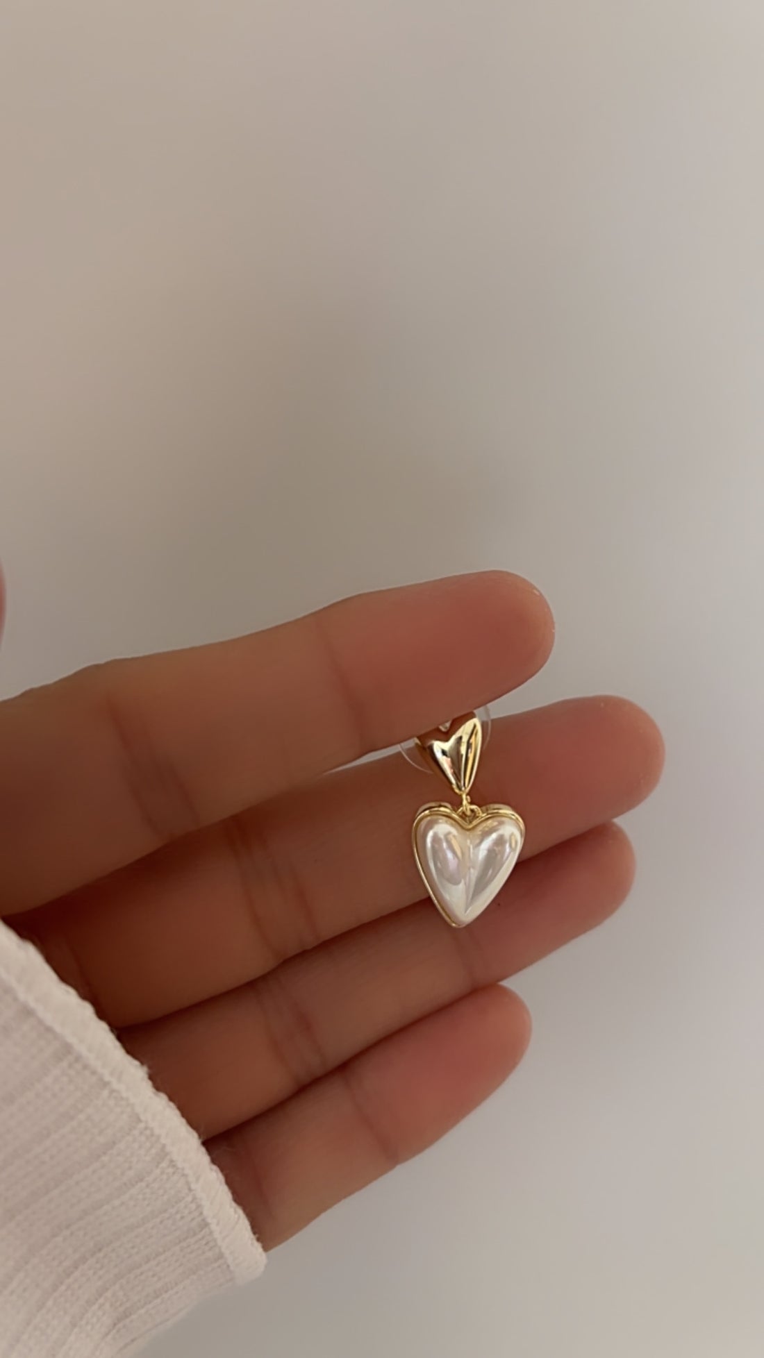 Mini heart mop earring