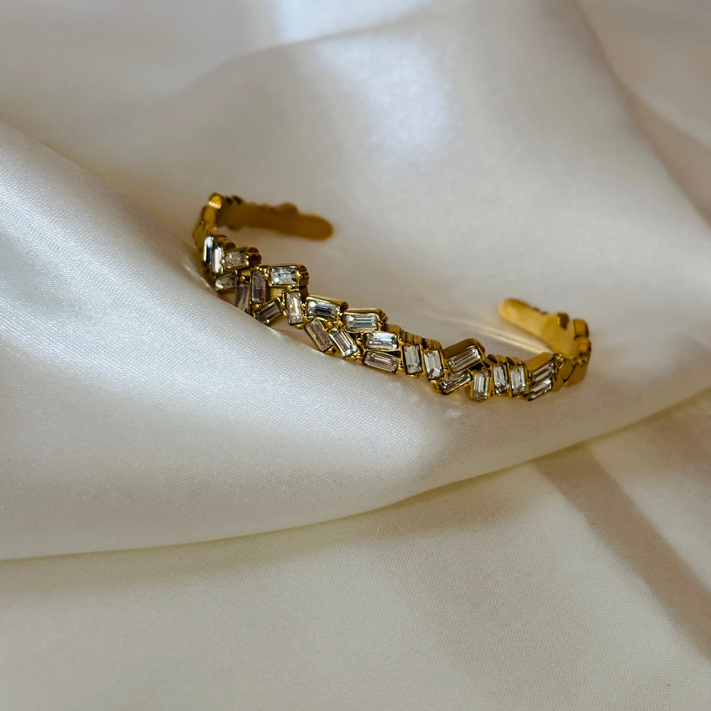 Emily Hand Cuff