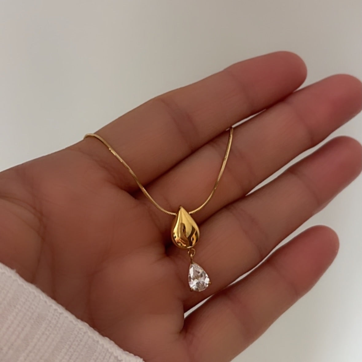 Irha necklace