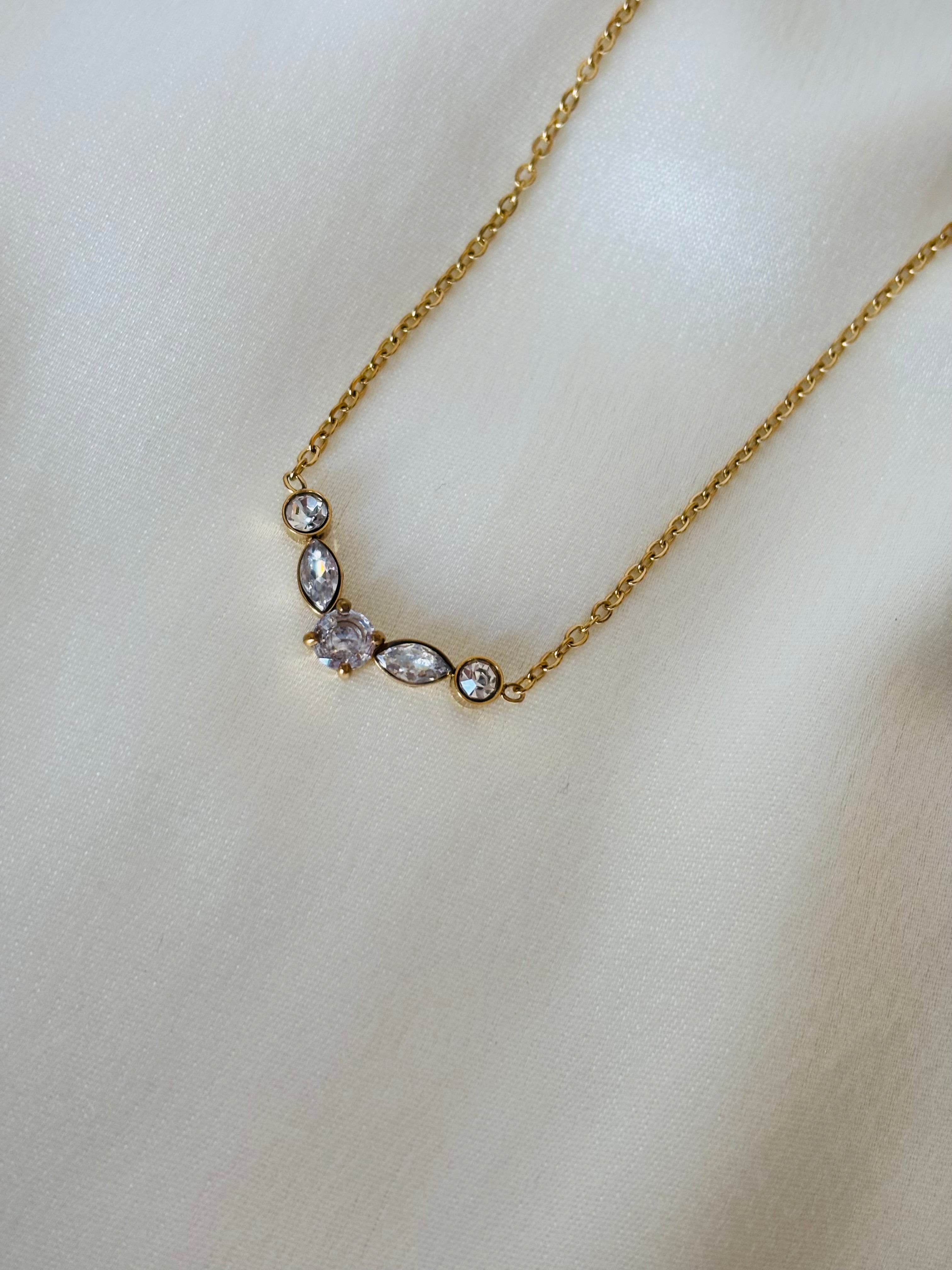 Fallon necklace