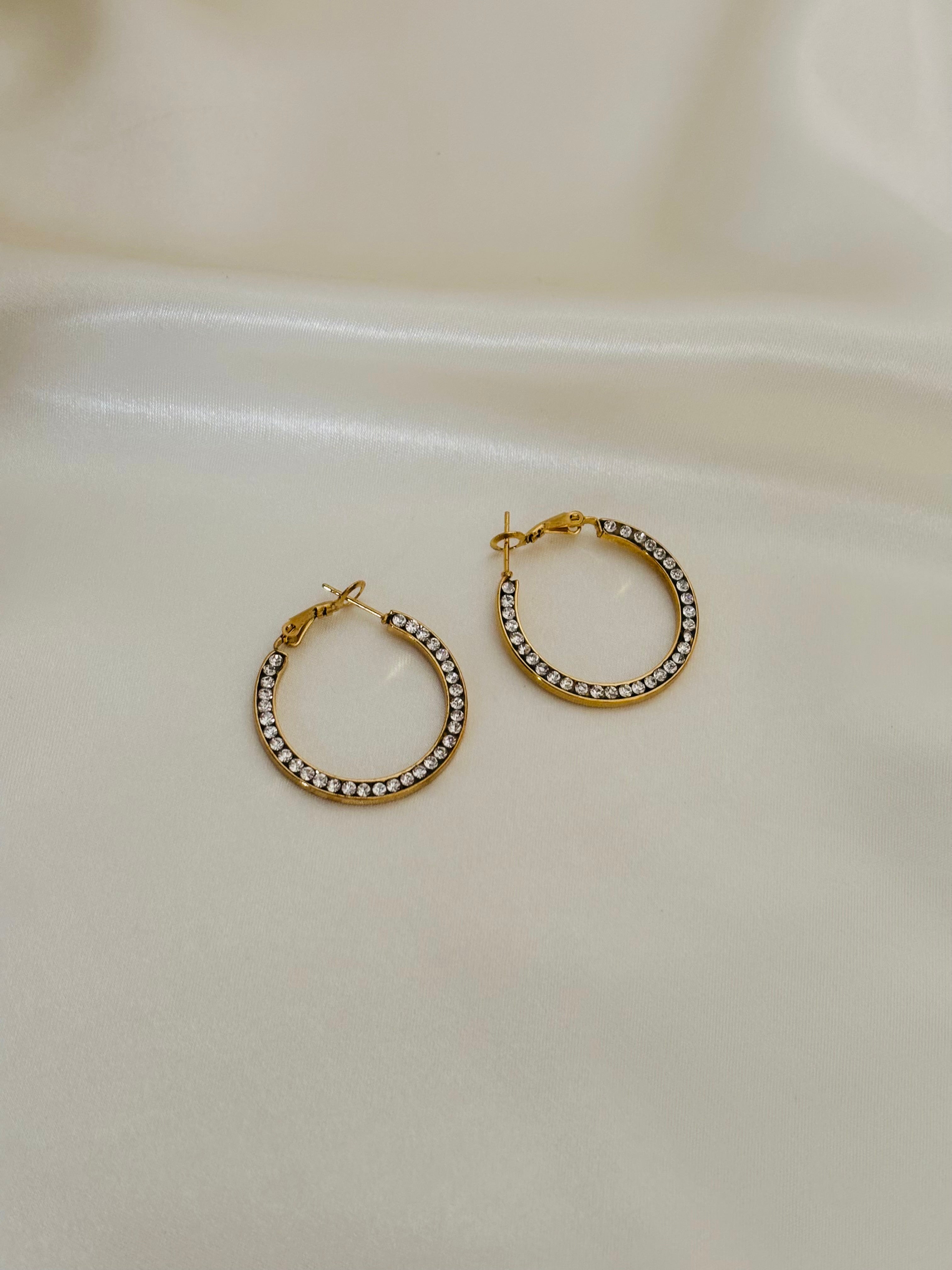 Heron hoop earring