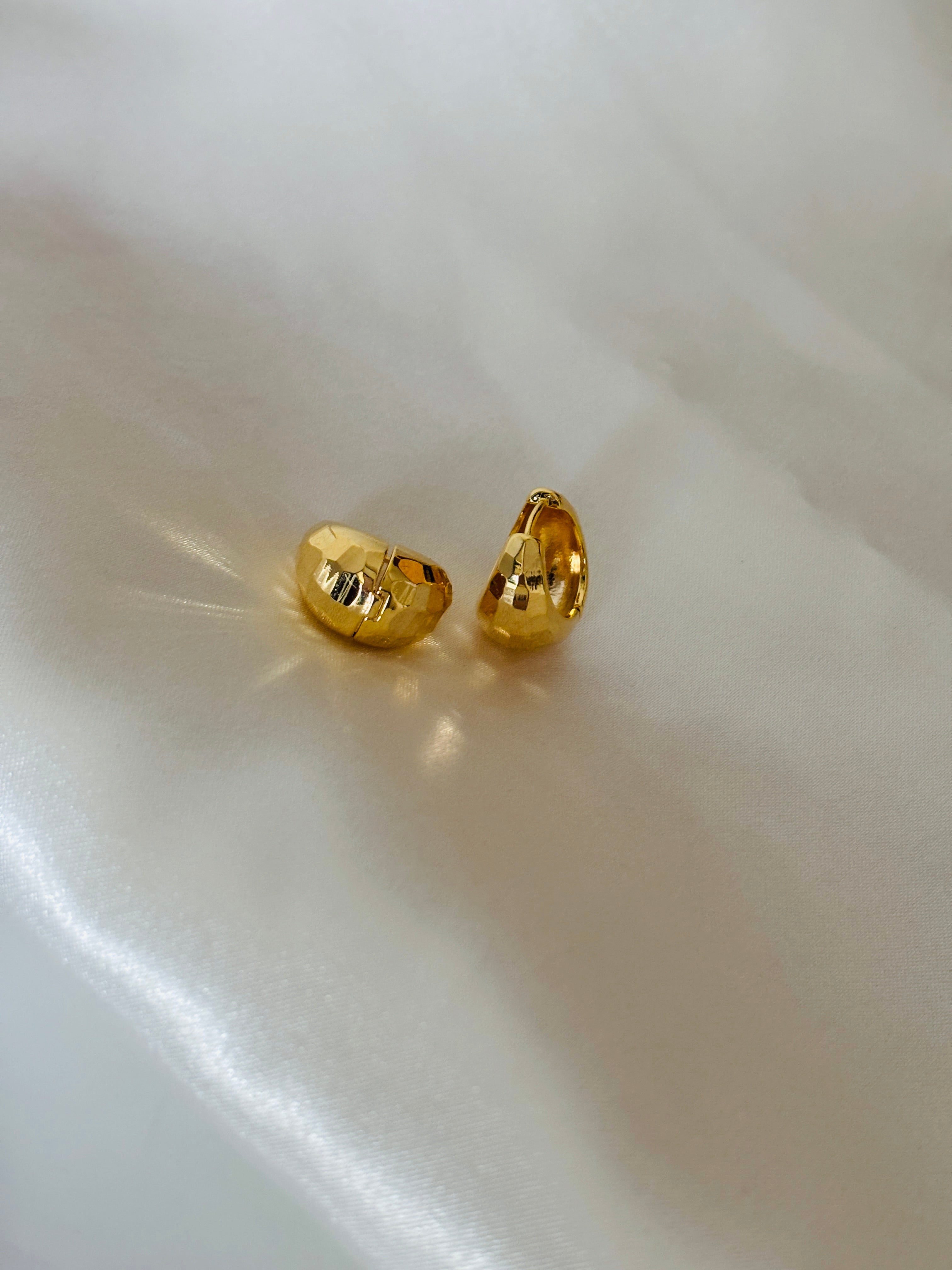 Missy hoop earring