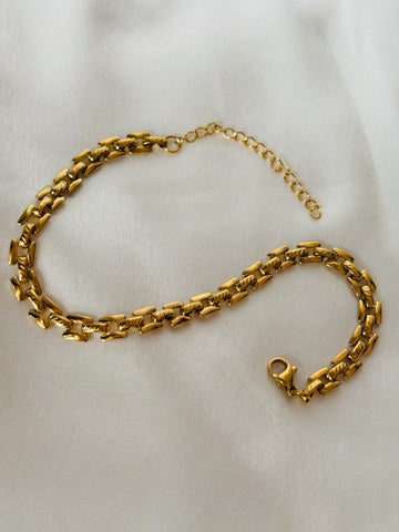 Eyana chain bracelet