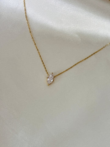 Eyana solitaire necklace