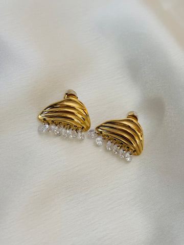 Crystal dangle earring