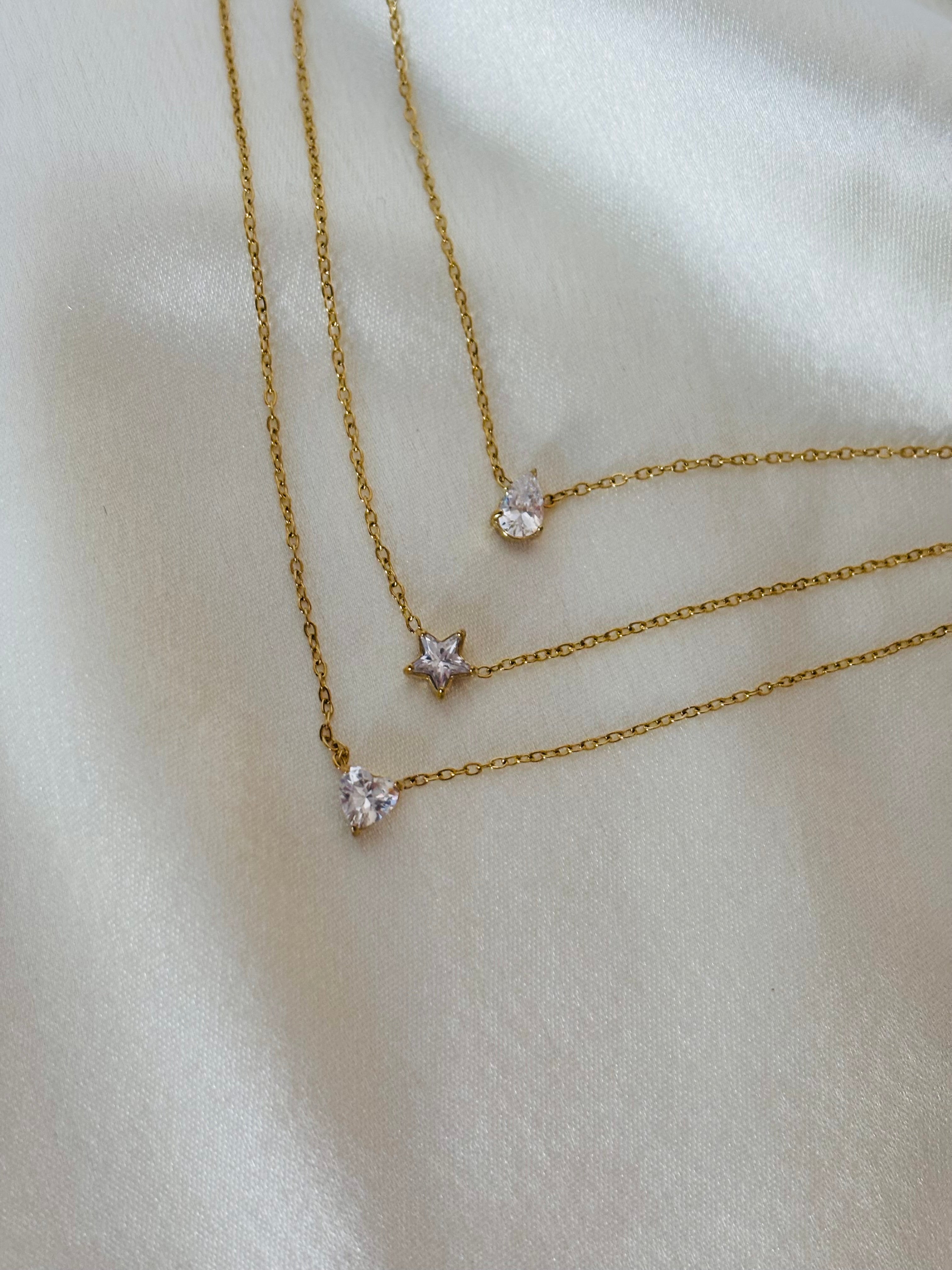 Three layer solitaire diamond necklace