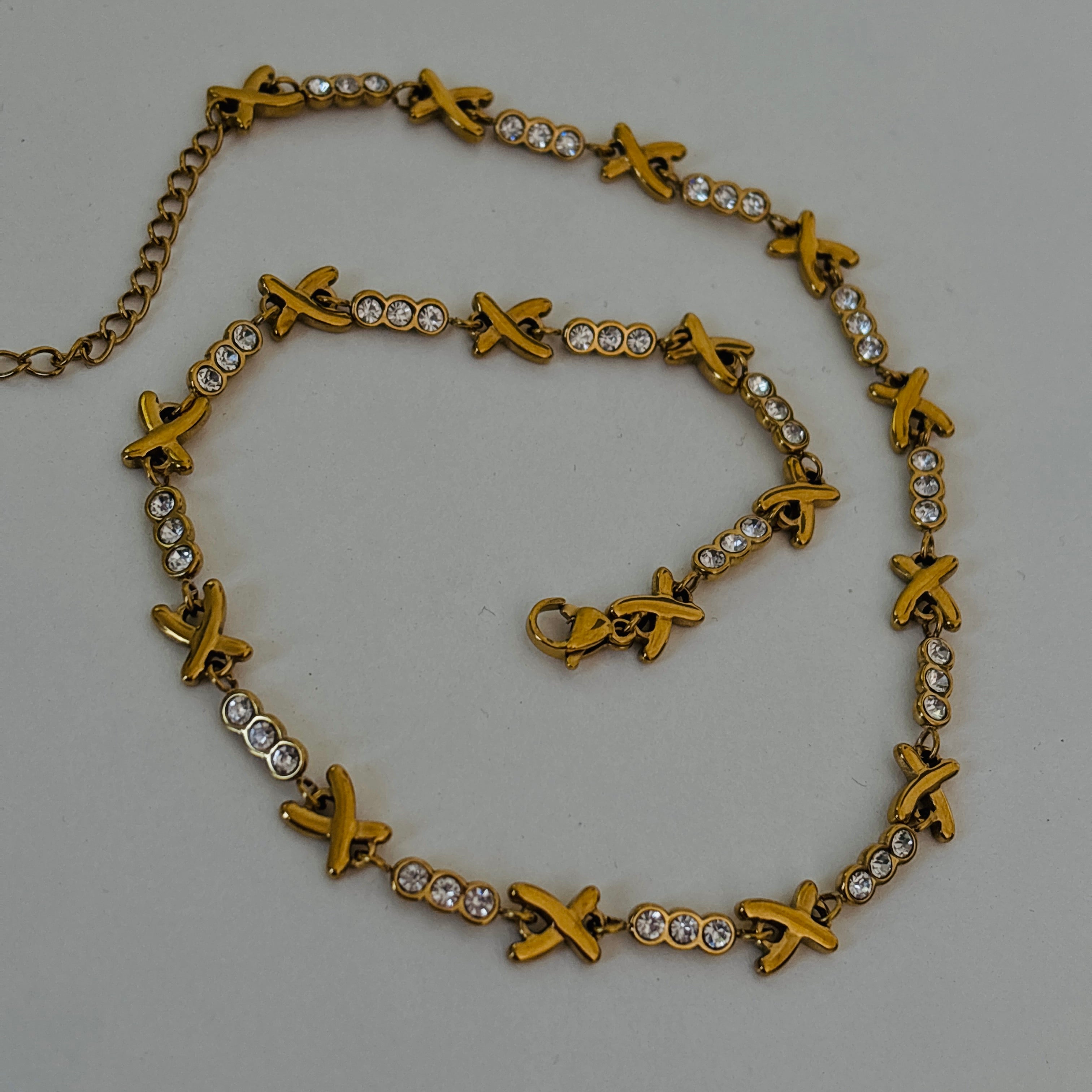 Riley necklace