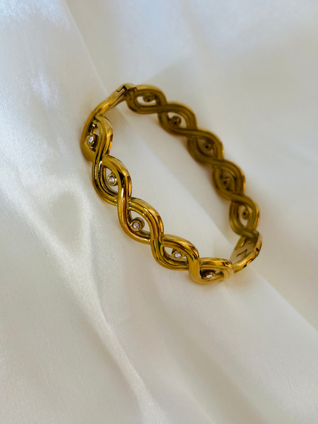 Zenobia kada bracelet