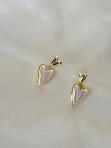 Mini heart mop earring