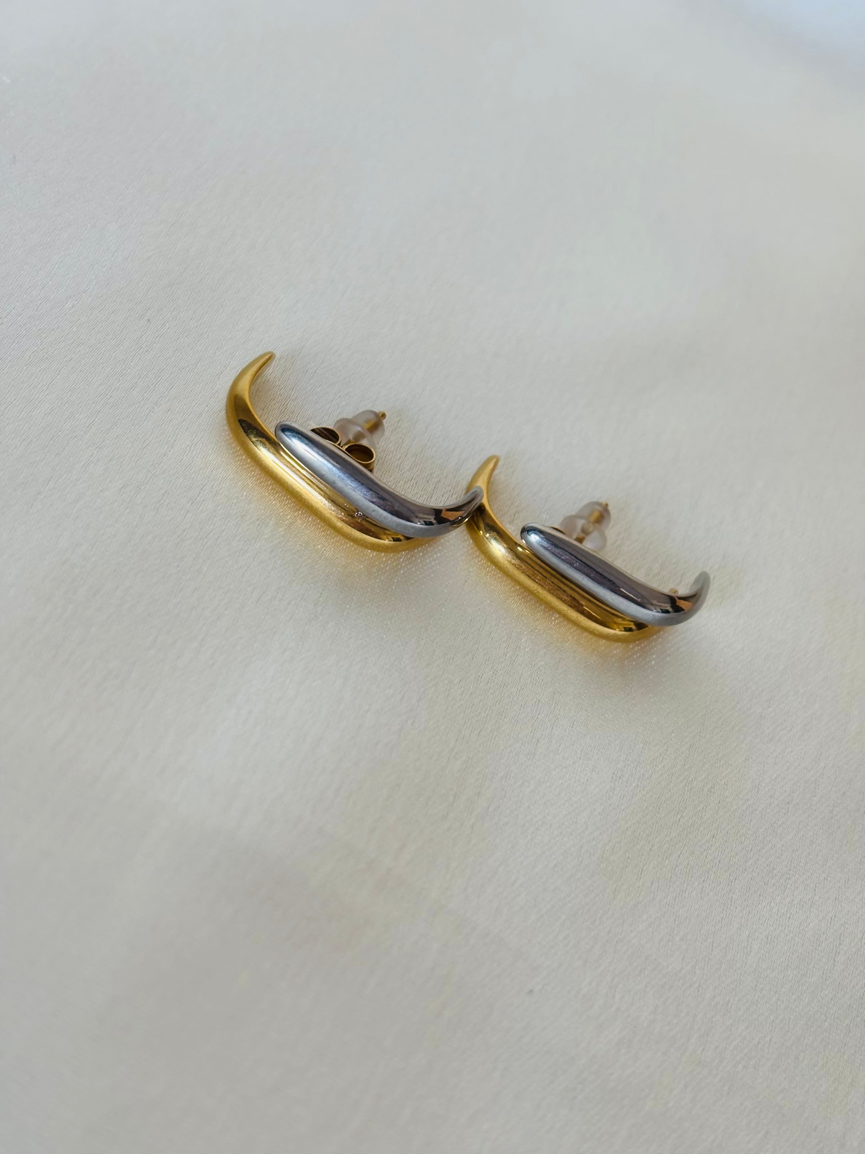Romy two tone earring