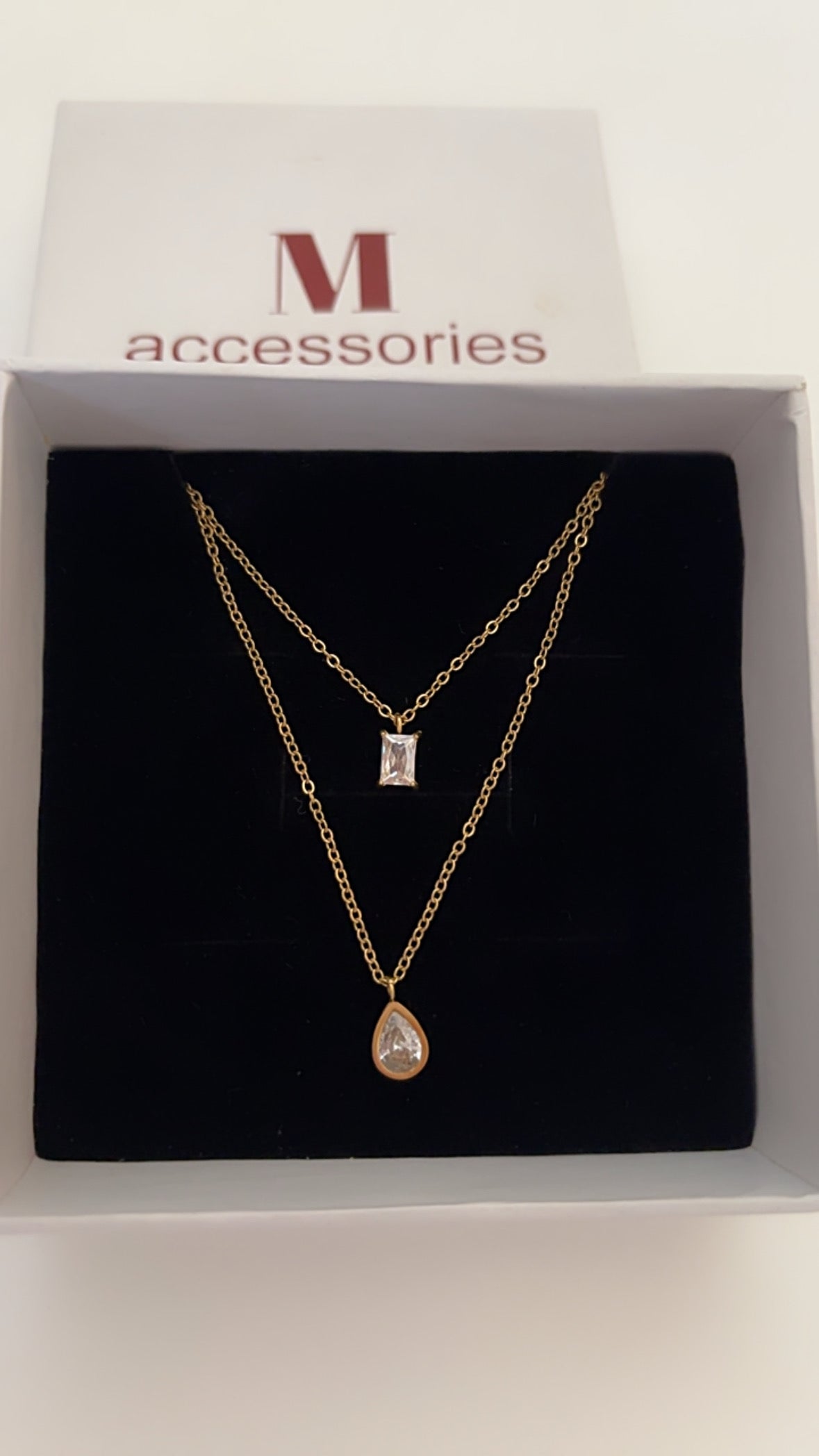 Raven solitaire necklace