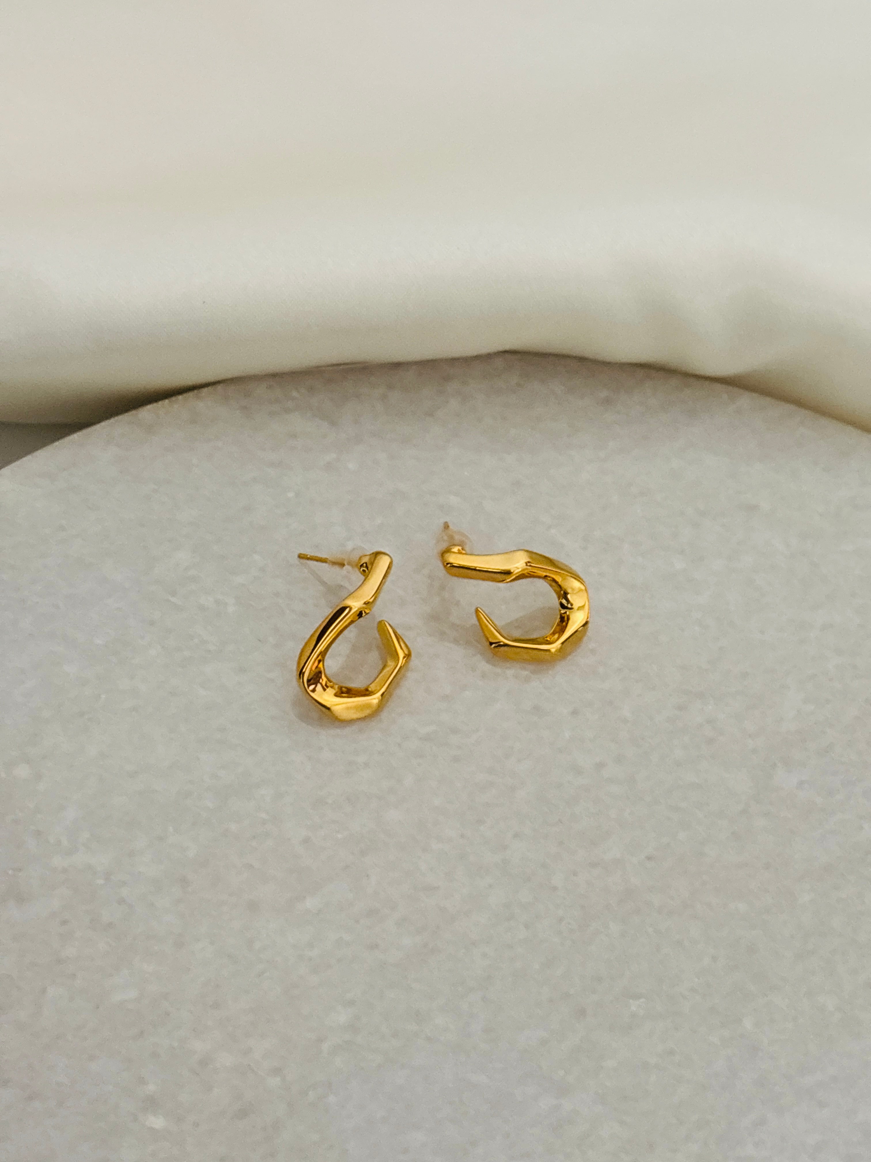 Artie earring