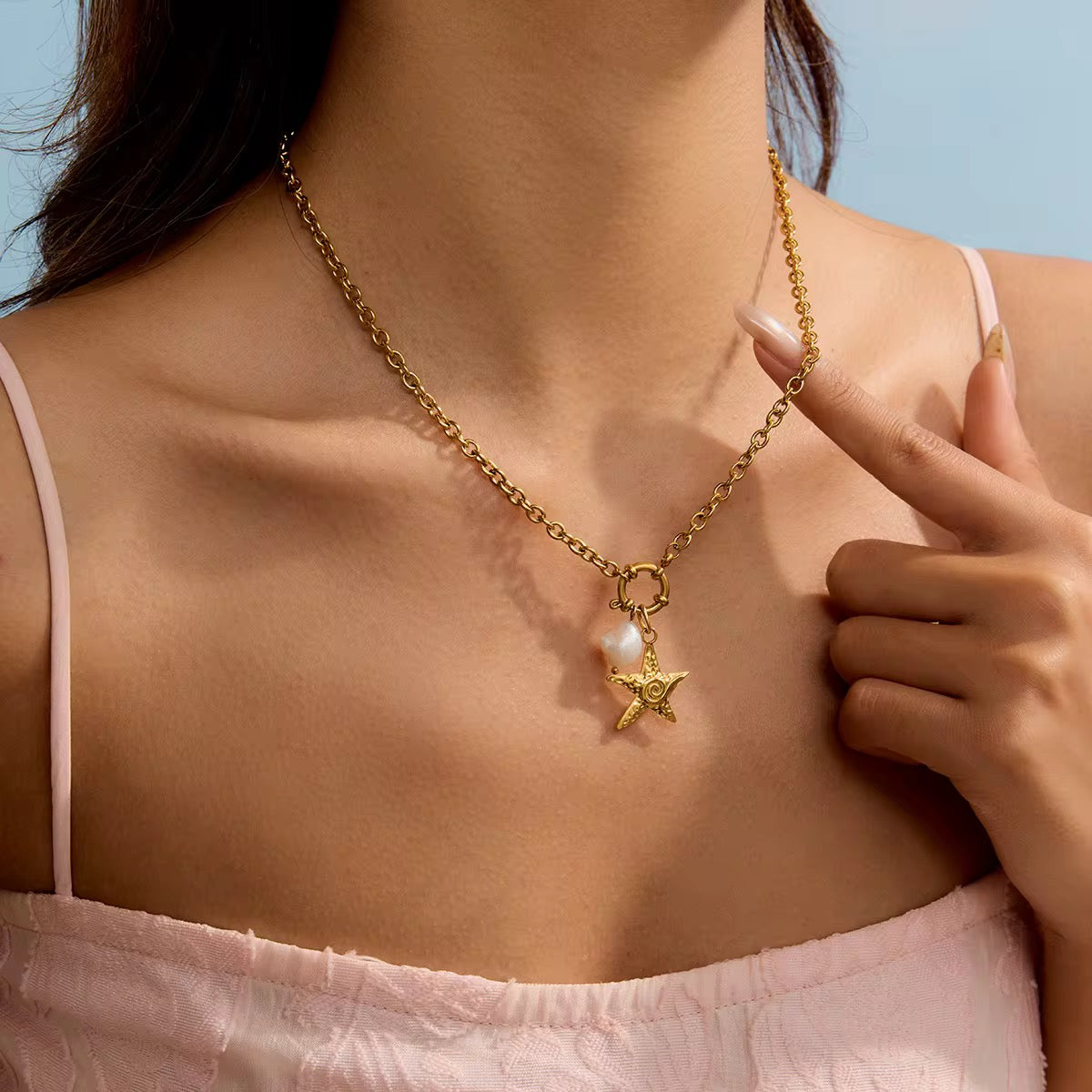 Star beach vibes charm necklace