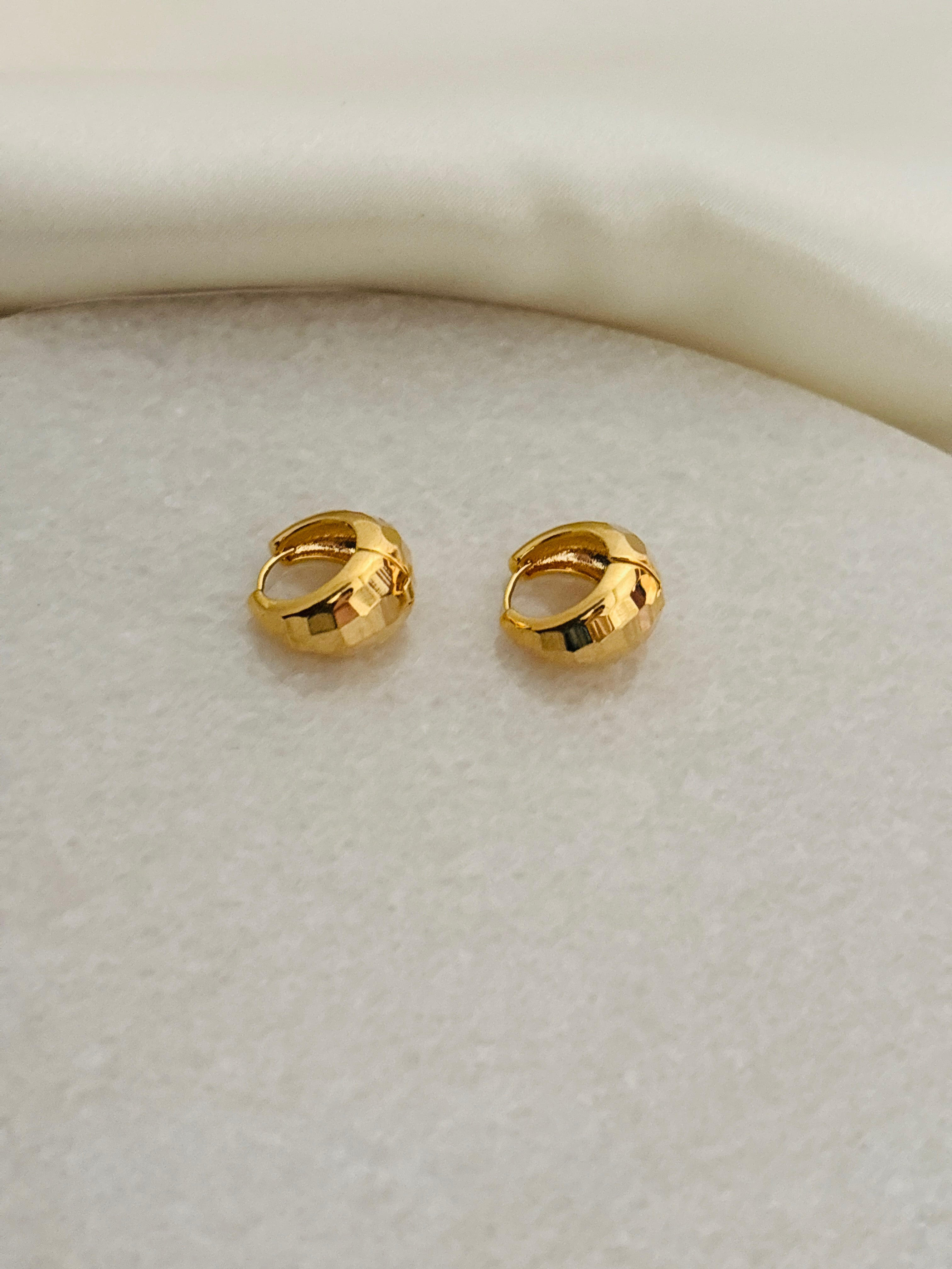 Missy hoop earring