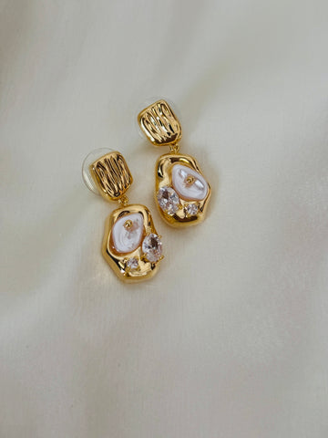 Mina earring