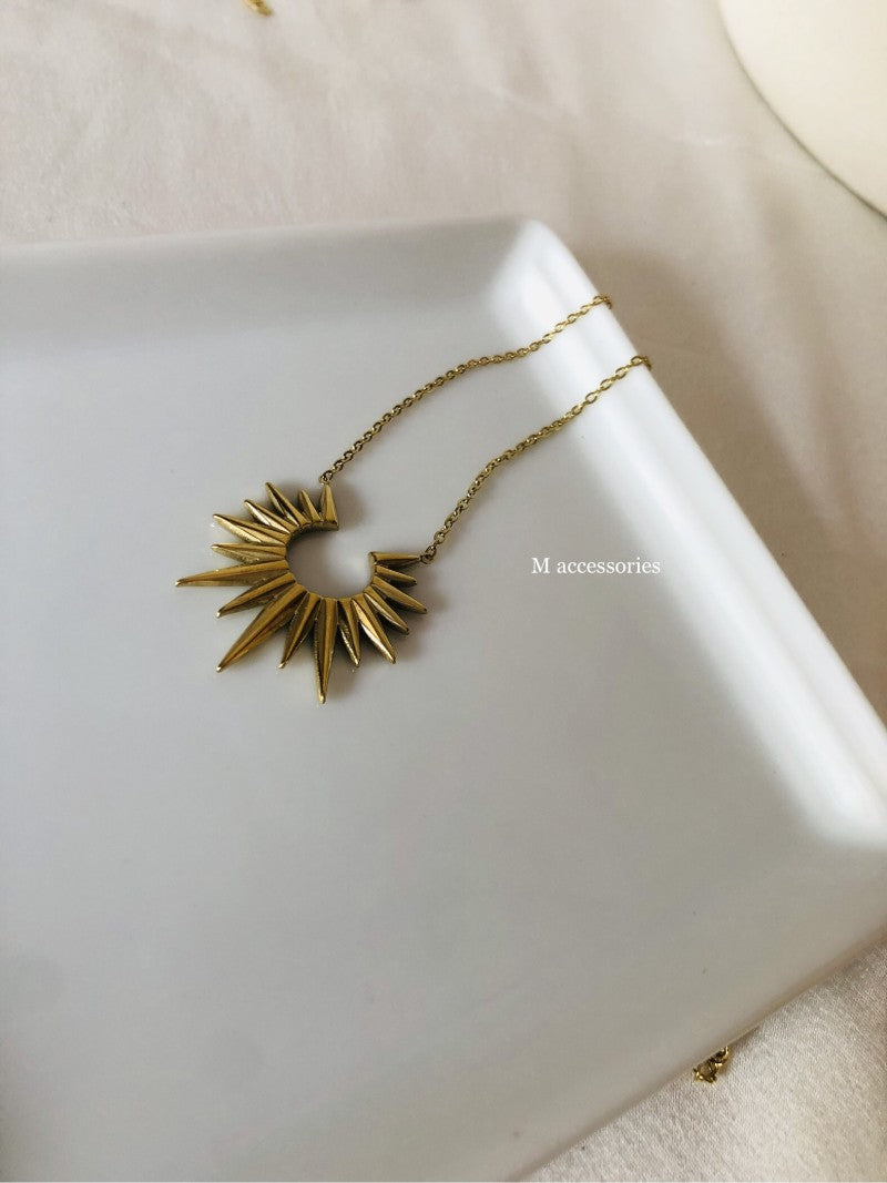 Aviva Necklace