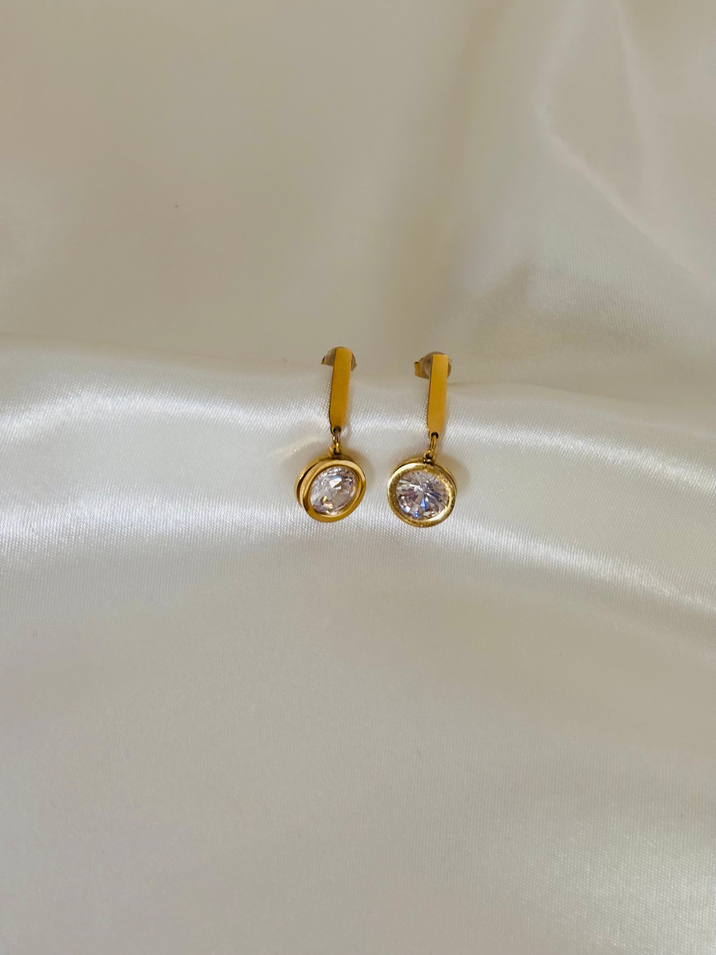Disc ball earring