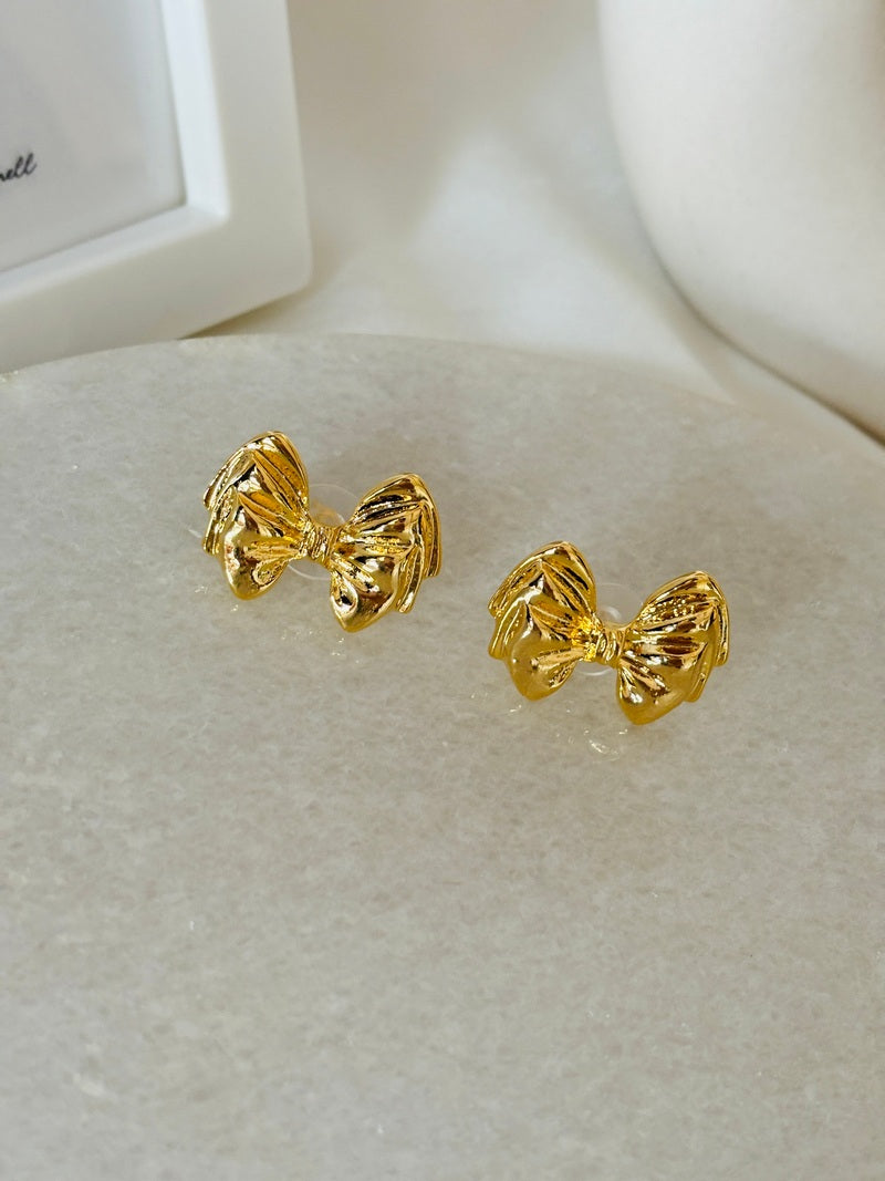 Basic Bow Stud Earring