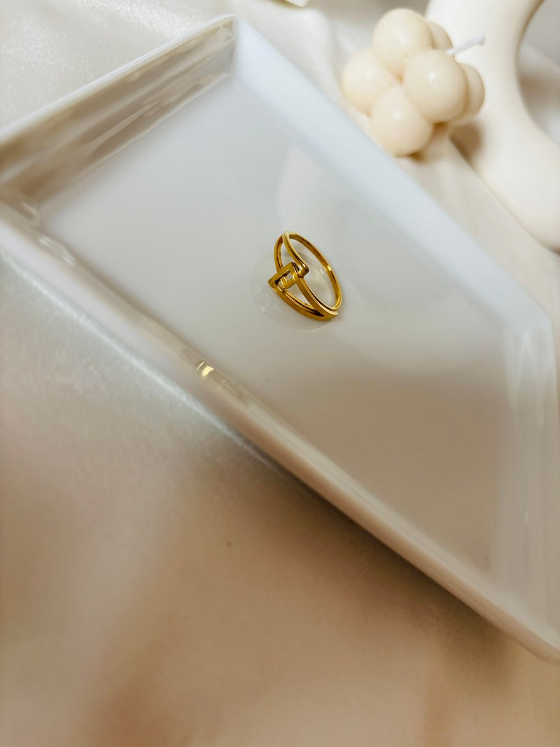 Bea Ring