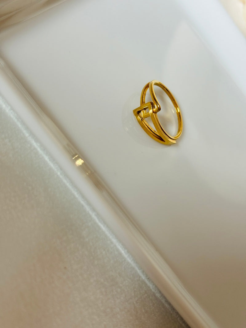 Bea Ring