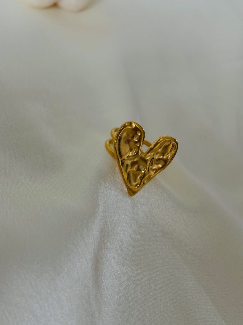 Bold Heart Ring