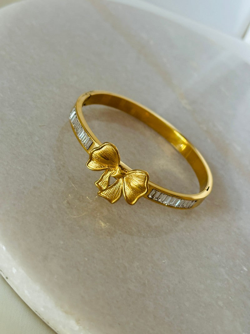 Bow Diamond Kada Bracelet