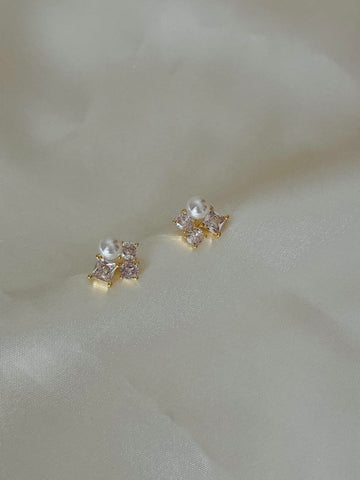 Myra earring