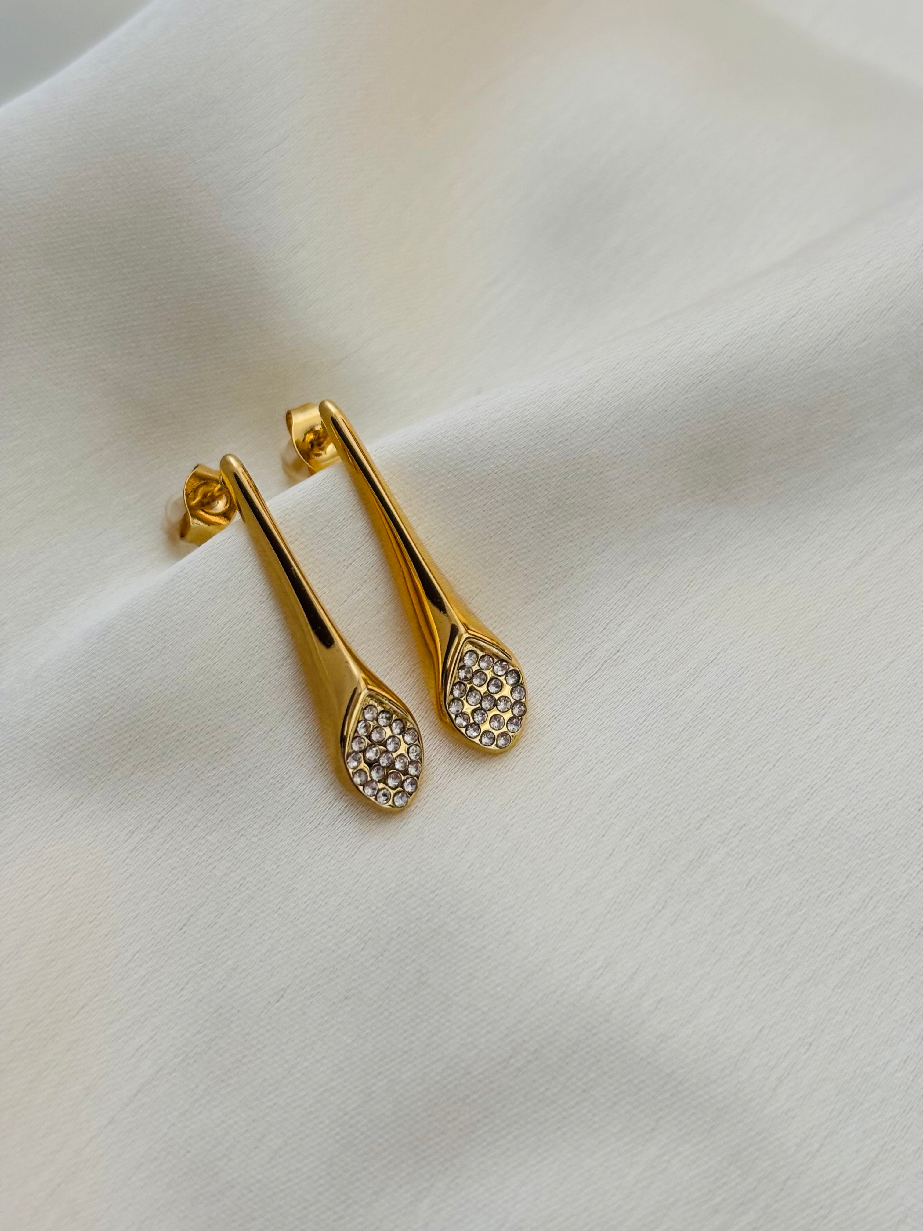 Skye earring