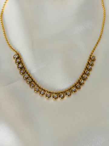 Lily necklace